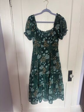 Green Floral Midi Dress with Puff Sleeves and Tie Back